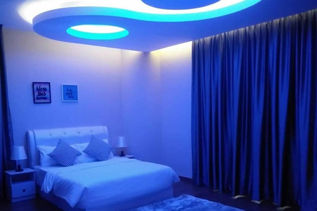 Maxxim Rainforest Retreat - Rawang Ngoại thất bức ảnh